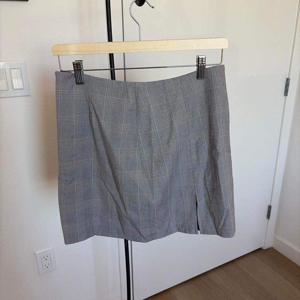 Aritzia Sunday Best Olive Plaid Mini Skirt Gray Multi Women's Size 8